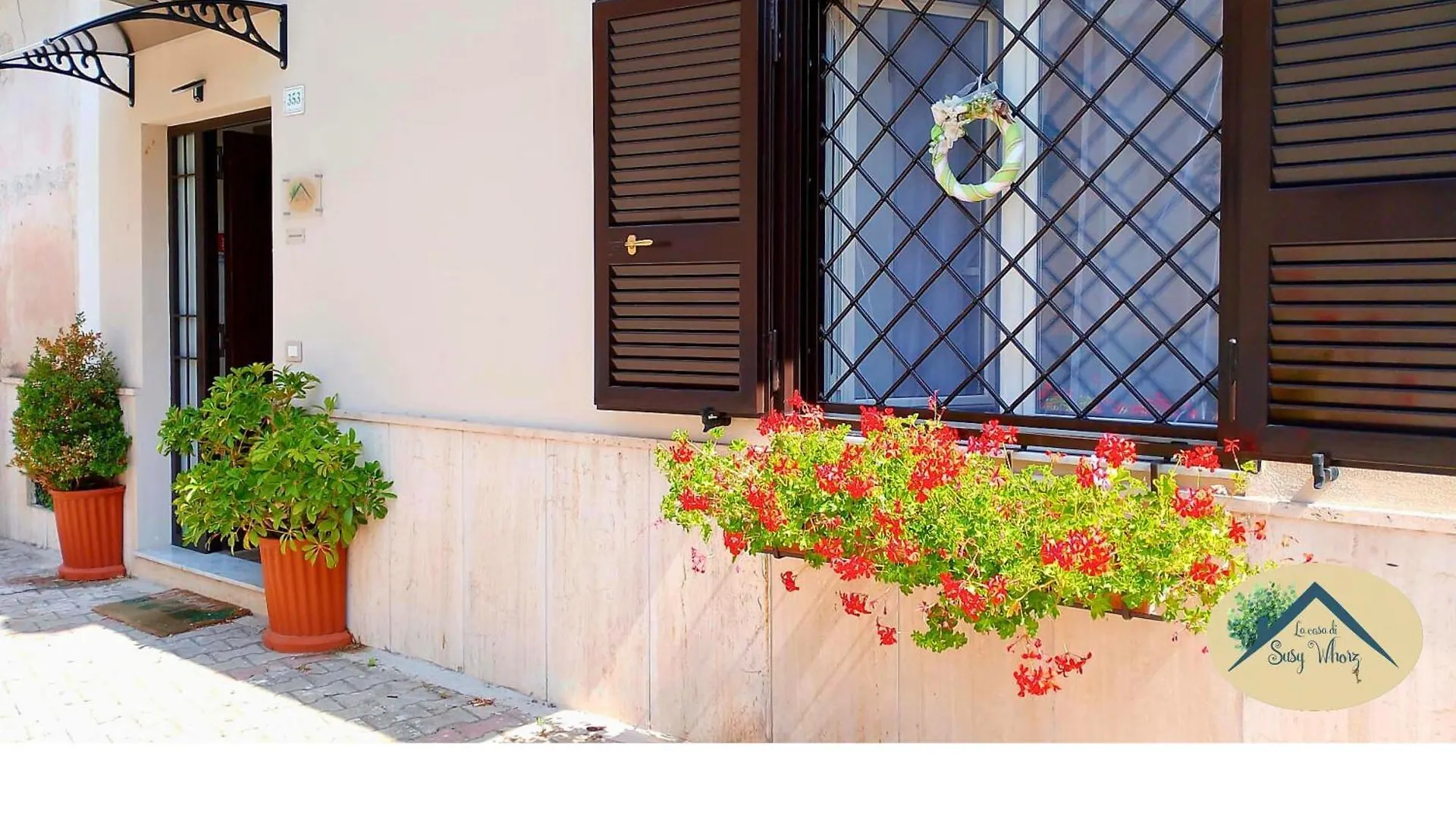 La Casa Di Susy Whorz Villa Casalnuovo Di Napoli 0*,
